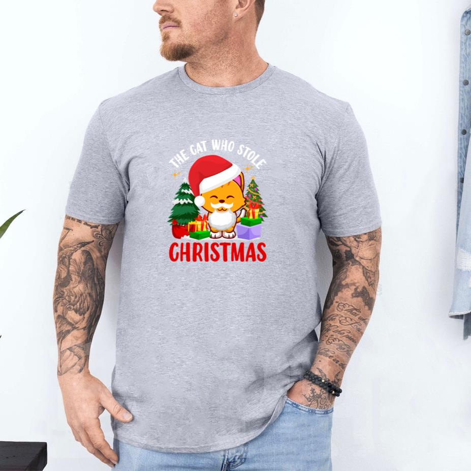 The cat who store christmas T-Shirt - Image 4